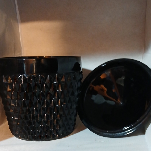 Vintage Indiana Glass Tiara Cameo Black Diamond Point lidded ice bucket - Picture 2 of 7